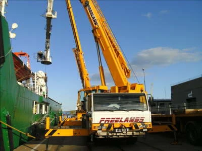 Dreggen Crane Removal